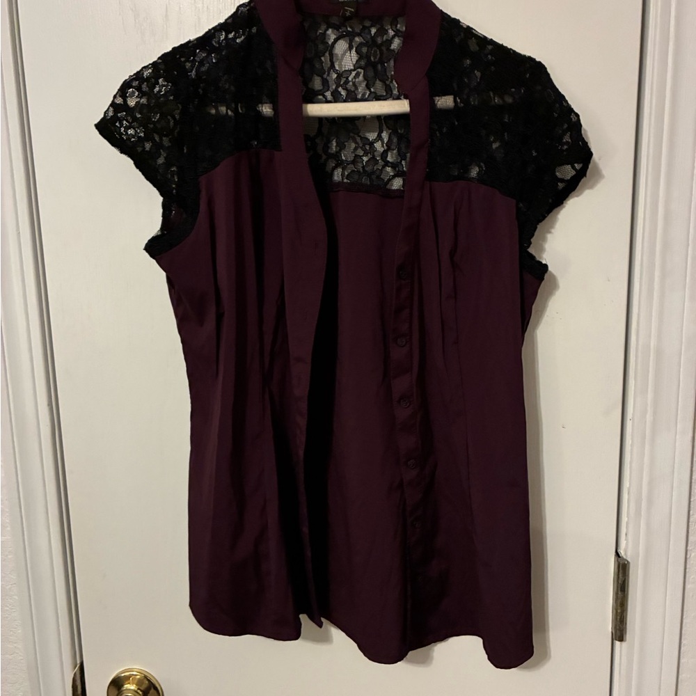 Express Elegant Black and Purple Lace Women's Top
